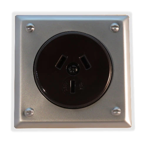 Classic 10 Series Single Power Point Outlet In Brown - Image 6