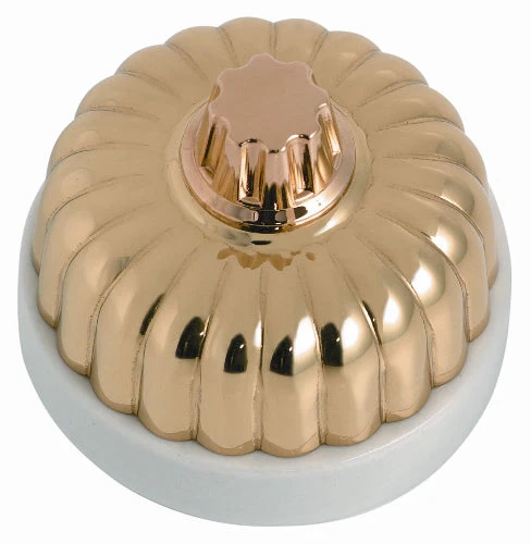 Classic 20 Series Plate 3 Speed Fan Controller With Fluted Cover And Porcelain Base - Image 5
