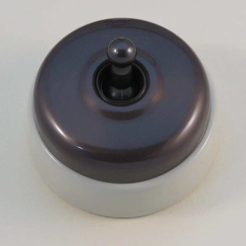 Classic 30 Series 10a Toggle Switch With Smooth Shallow Cover And Porcelain Base - Image 14