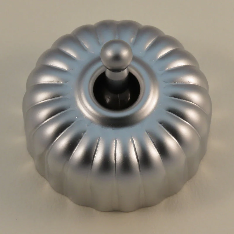 Classic 45 Series 10a Toggle Switch With Fluted Deep Covers - Image 8