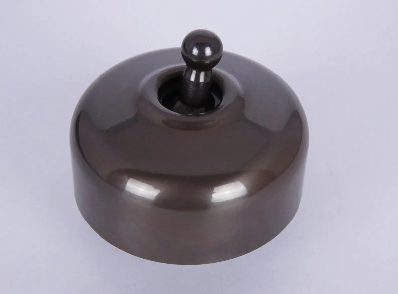 Classic 55 Series 10a Toggle Switch With Smooth Deep Covers - Image 5