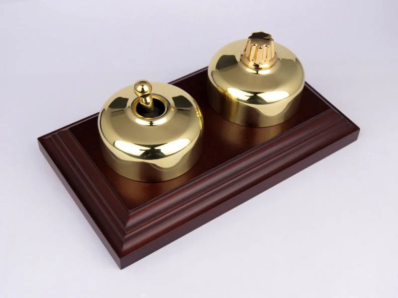 Classic 55 Series Universal Dimmer With Smooth Deep Covers - Image 3