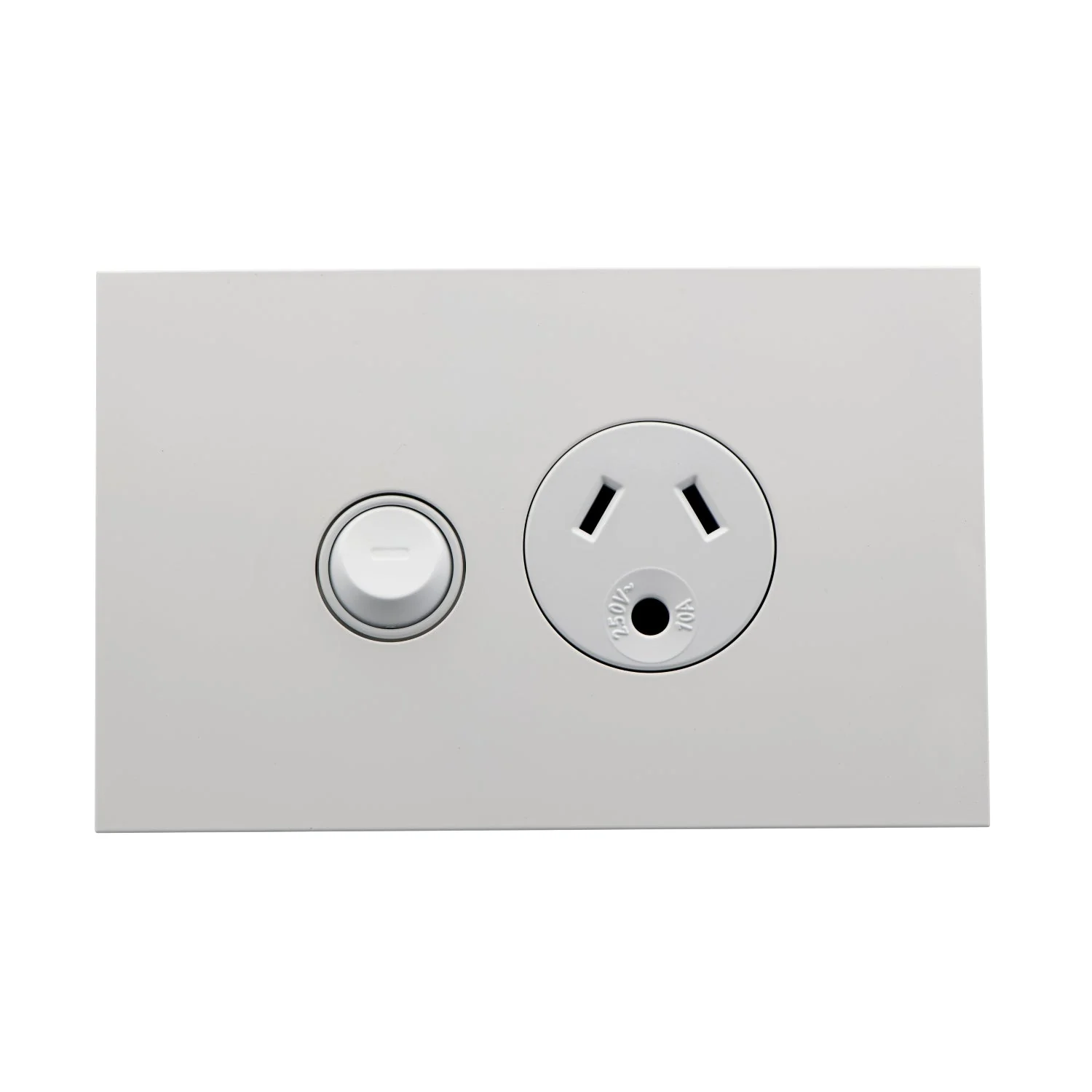 Clipsal Saturn Zen Single Powerpoint With Round Earth Matt White